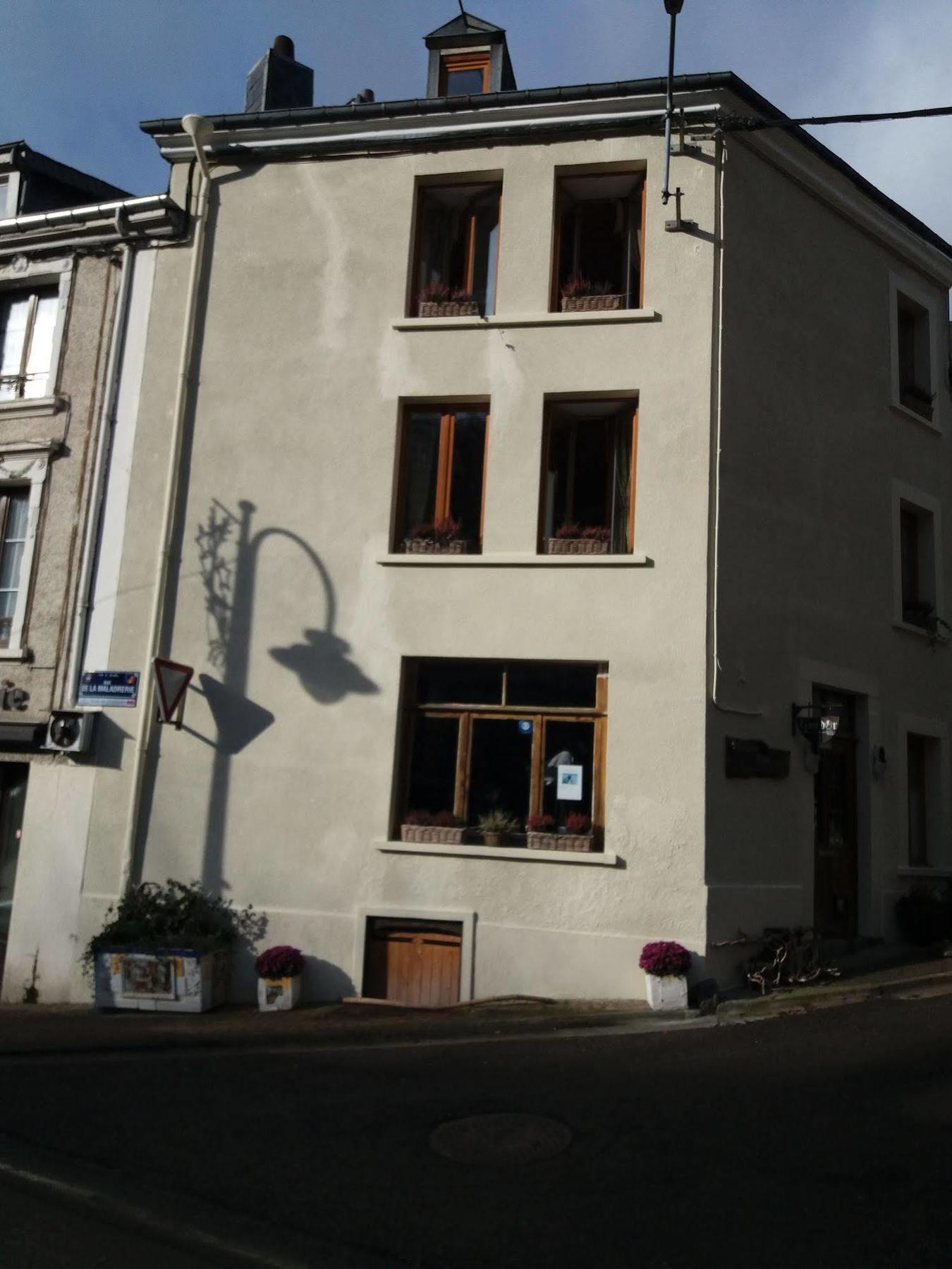 Golden Lion Bed & Breakfast Bouillon Dış mekan fotoğraf