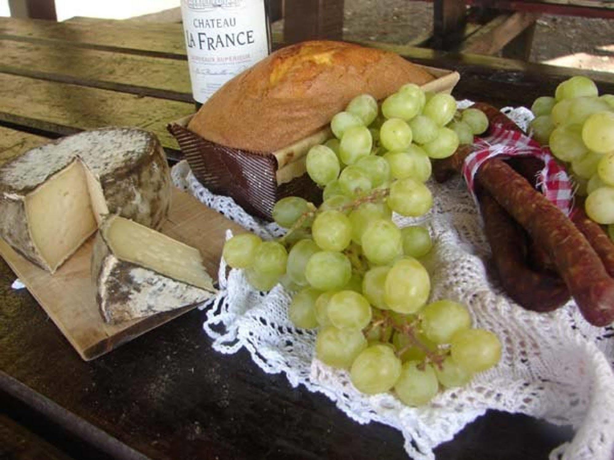 Golden Lion Bed & Breakfast Bouillon Dış mekan fotoğraf